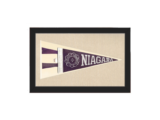 Vintage Niagara Pennant
