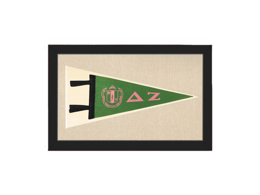 Vintage Delta Zeta Sorority Pennant